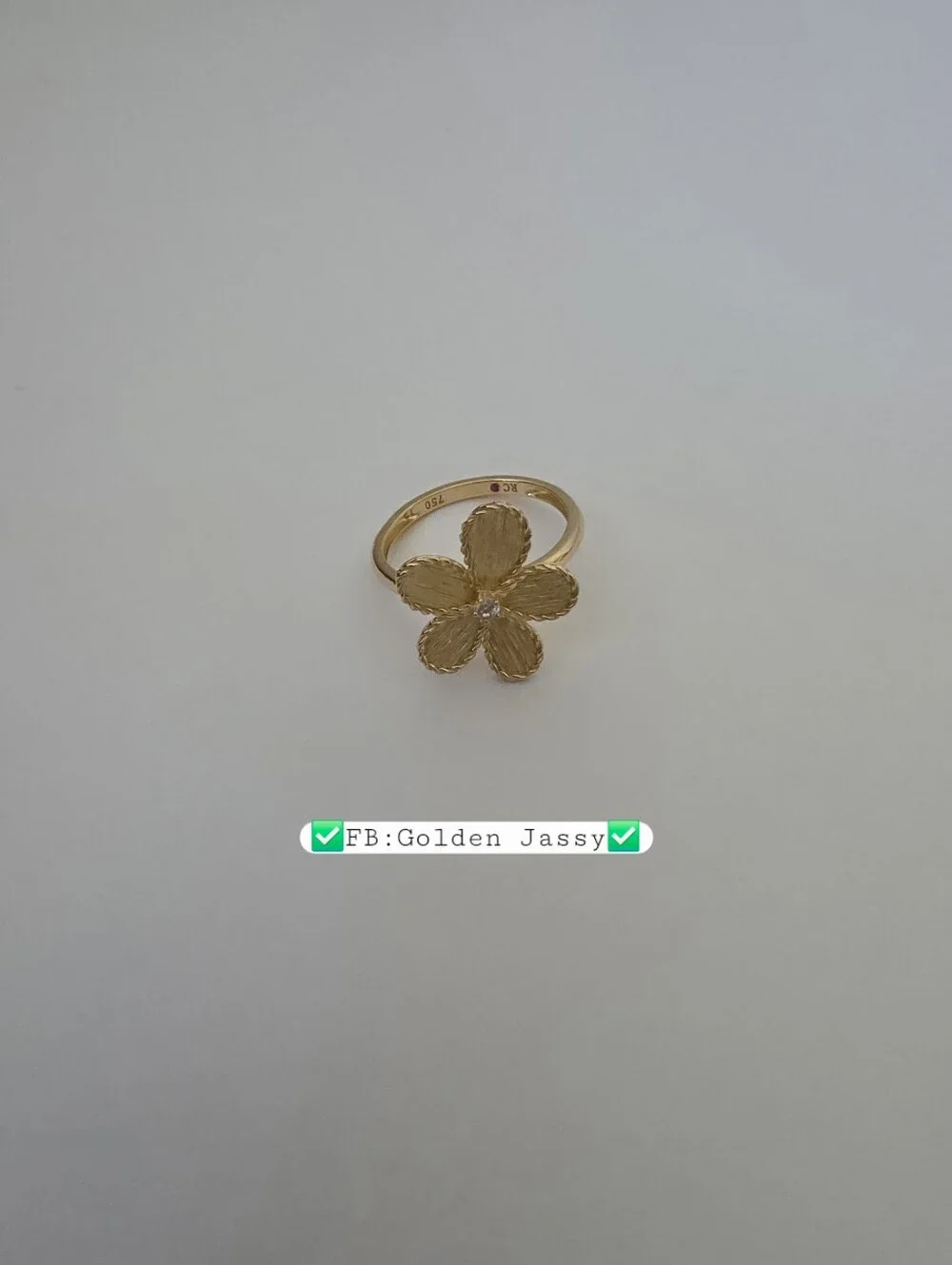 18K Real Gold Flower w/ Stone Ring 6